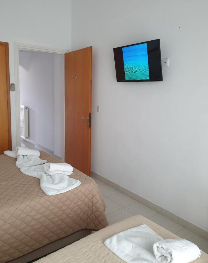 Aparthotel Pansion Alexandros By The Sea Nea Skioni Exterior foto